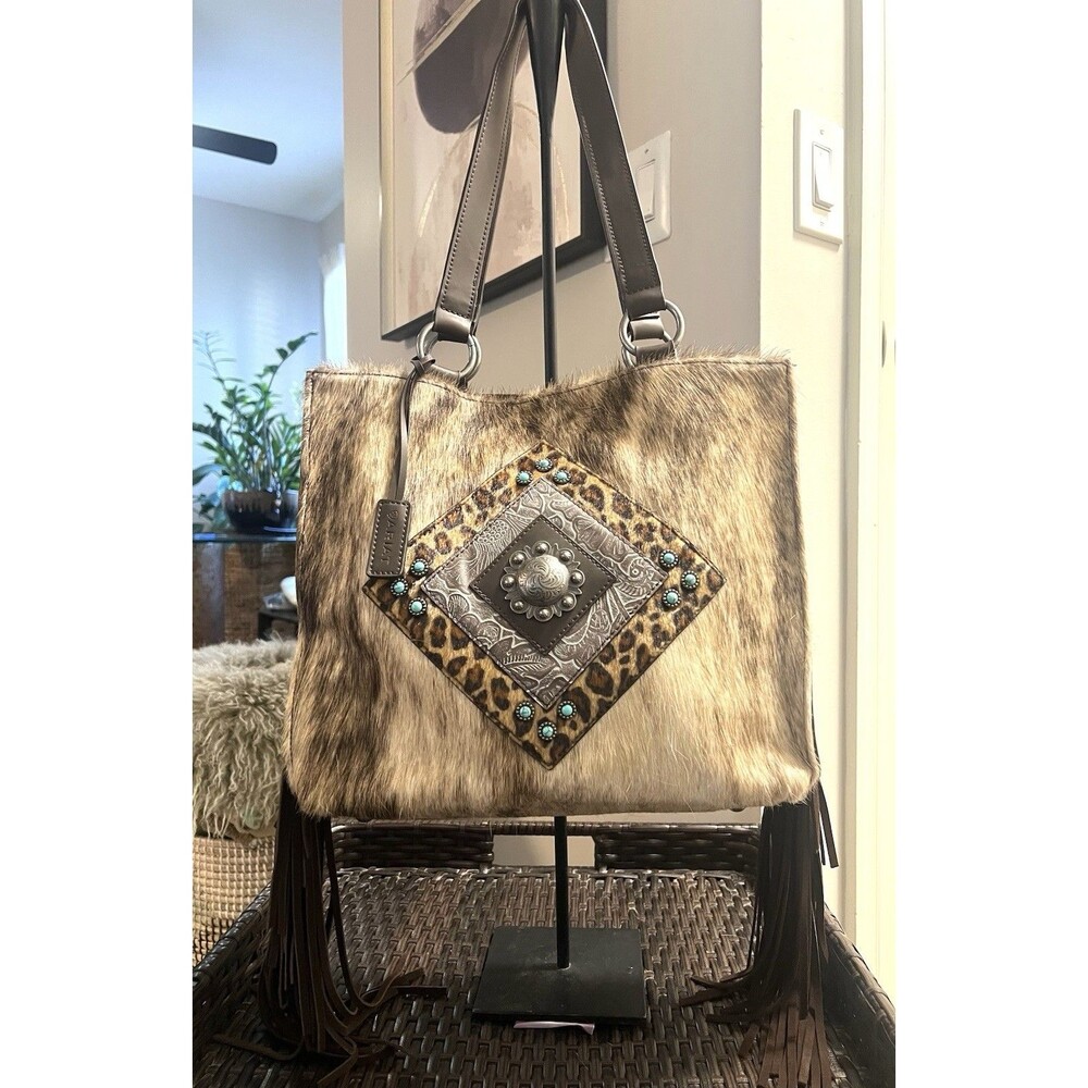 ARIAT Nashville Tote Bag Cowhide fur Leather Fringe Western glam Turquoise EUC